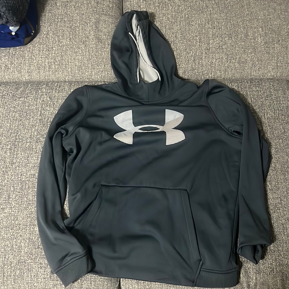Men’s Large Under Armor Sweatshirt